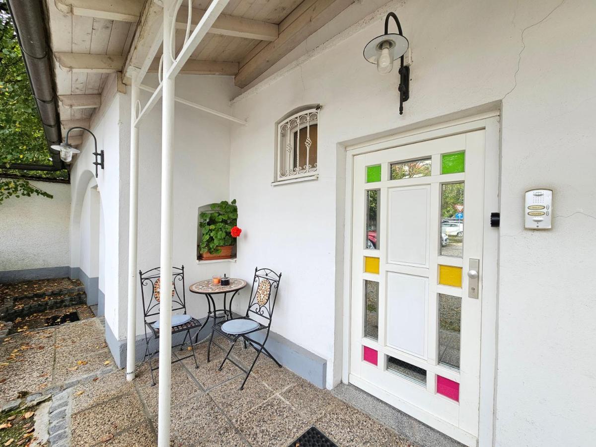 Spacious Central Studio Nika 2 Tour As Ljubljana Exterior photo